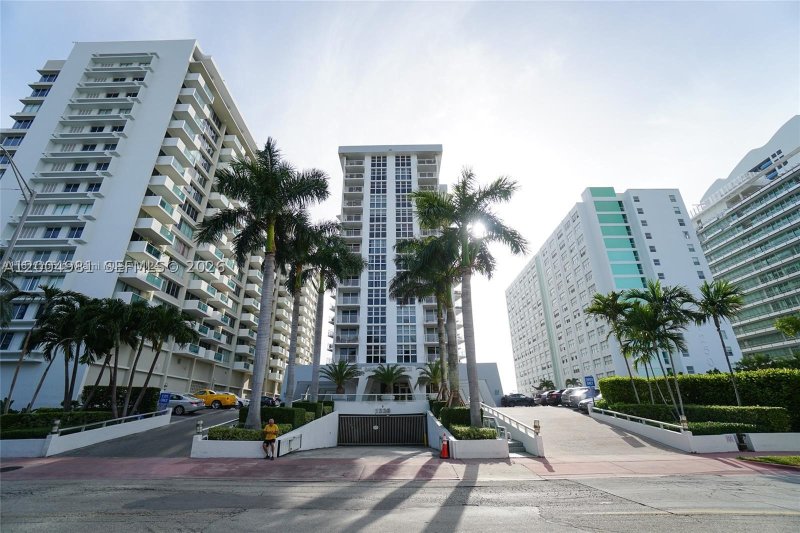 Bayview Terrace Apt #513