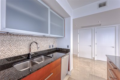 Aluguel de apartamento no Beach Club Two 4601