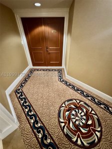 Comprar apartamento no 2000 Williams Island 1801