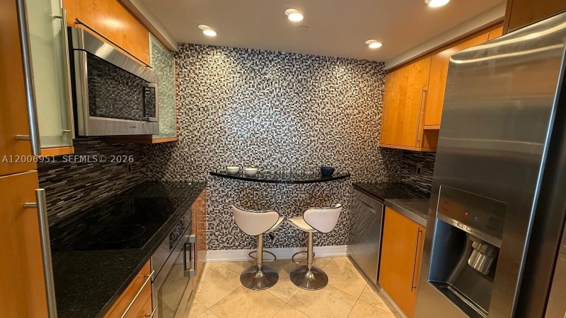 Apartment for rent at Akoya 906
