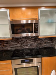 Alquiler de apartamento en Akoya 906