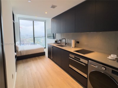 Aluguel de apartamento no E11EVEN Hotel & Residences 3012B