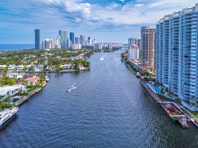 Comprar apartamento en Waterview 931