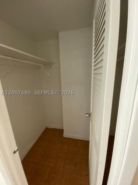 Comprar apartamento no Ocean View 805