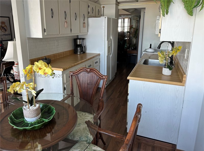 Comprar apartamento en Winston Towers 2020