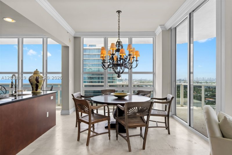 Comprar apartamento en Bellini Bal Harbour 2004