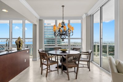 Comprar apartamento en Bellini Bal Harbour 2004