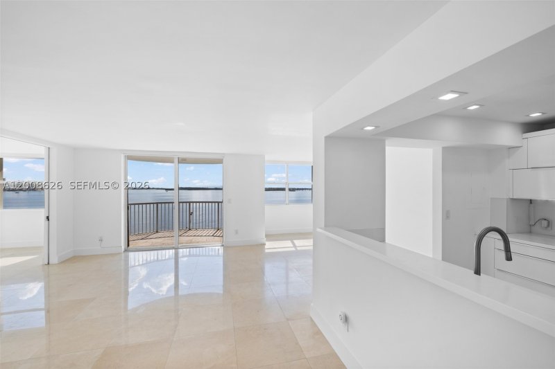 Apartment for rent at Bayshore Place 1001A