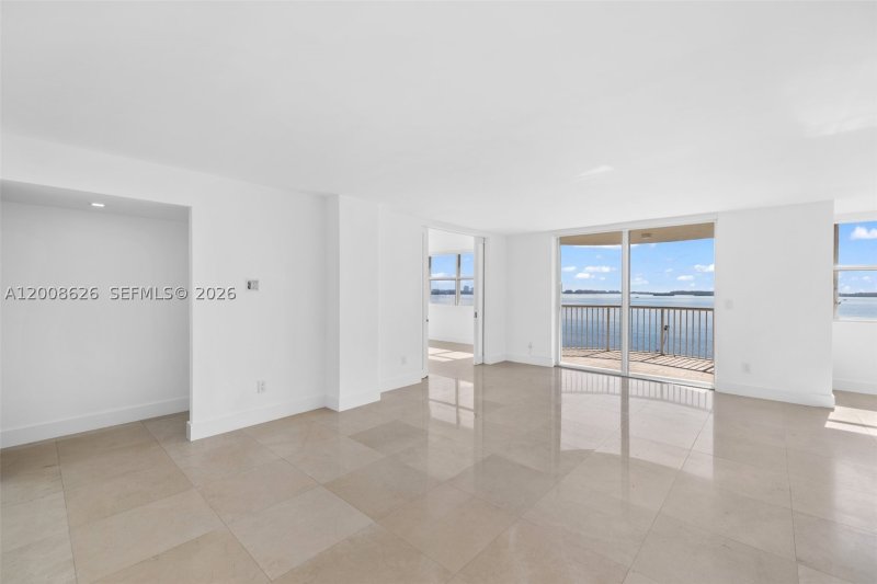 Apartment for rent at Bayshore Place 1001A
