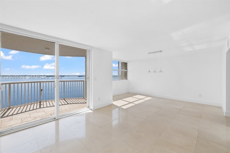 Apartment for rent at Bayshore Place 1001A