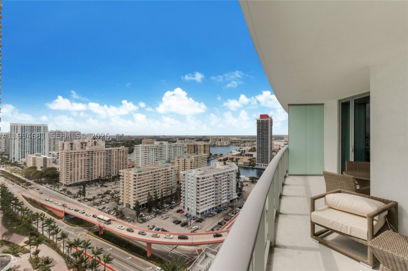 Apartment for rent at Hyde Beach Resort Hollywood 2707