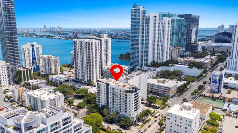 Condo for sale at Uptown Lofts 802