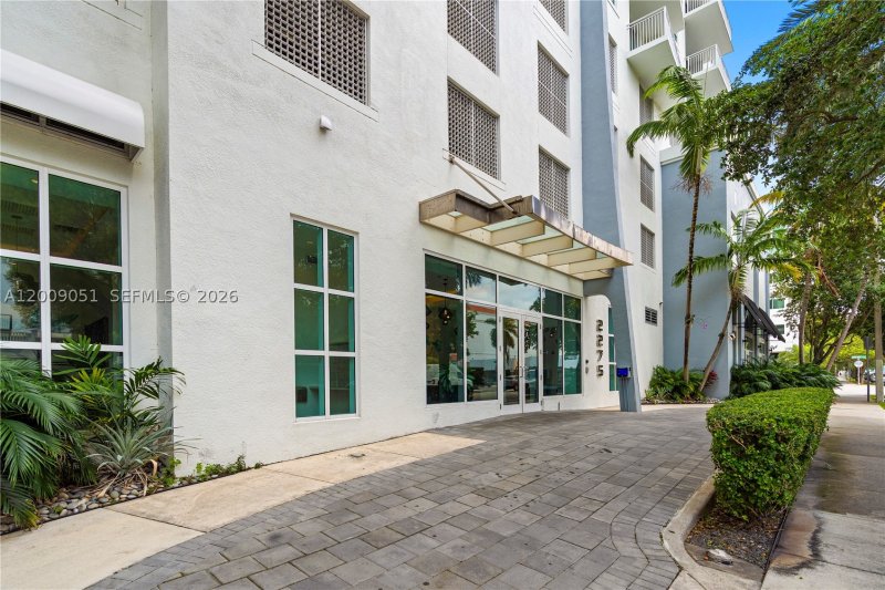 Condo for sale at Uptown Lofts 802