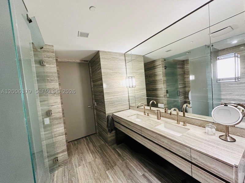 Condo for sale at Residences by Armani / Casa 304