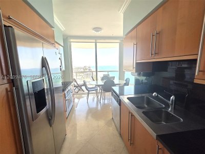 Alquiler de apartamento en Akoya 4311