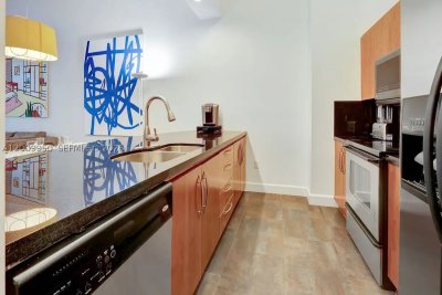 Comprar apartamento no The Club At Brickell Bay 1404