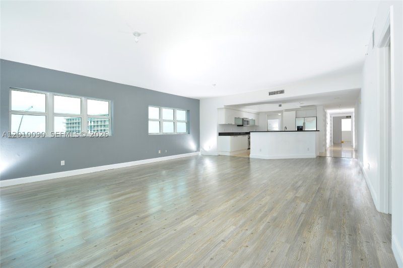Condo for sale at One Fifty One at Biscayne 1609