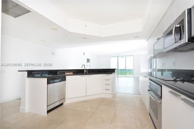 Comprar apartamento no One Fifty One at Biscayne 1609