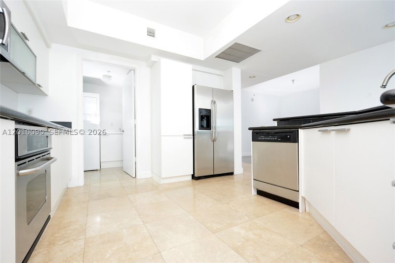 Condo for sale at One Fifty One at Biscayne 1609
