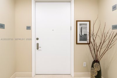 Alquiler de apartamento en Trump Tower Two 1203