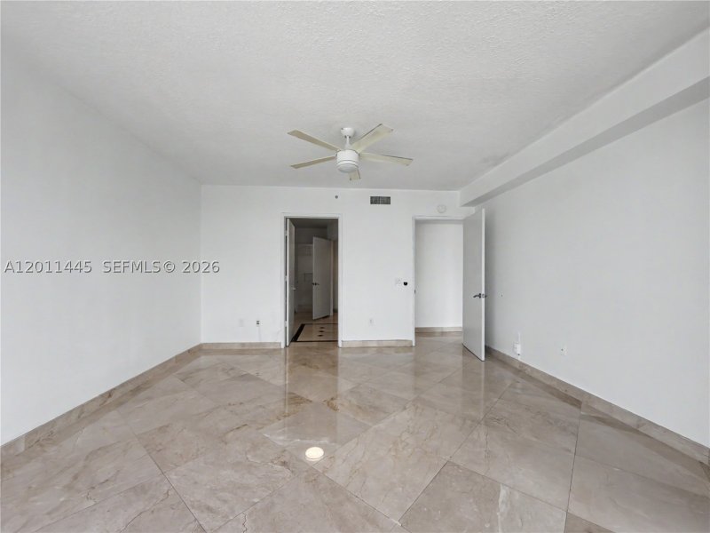 Alquiler de apartamento en The Pinnacle 1502