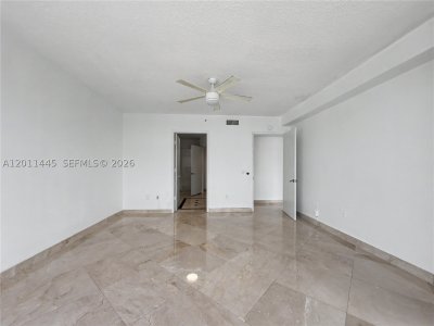 Alquiler de apartamento en The Pinnacle 1502