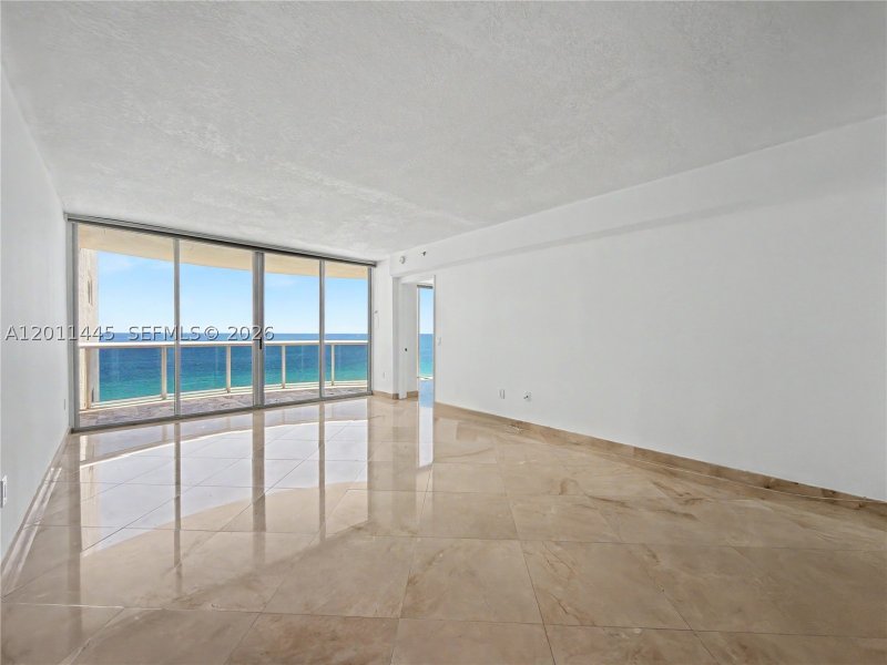 Alquiler de apartamento en The Pinnacle 1502