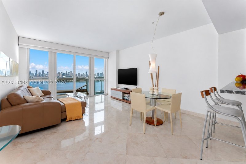 Condo for sale at Bentley Bay South 1203
