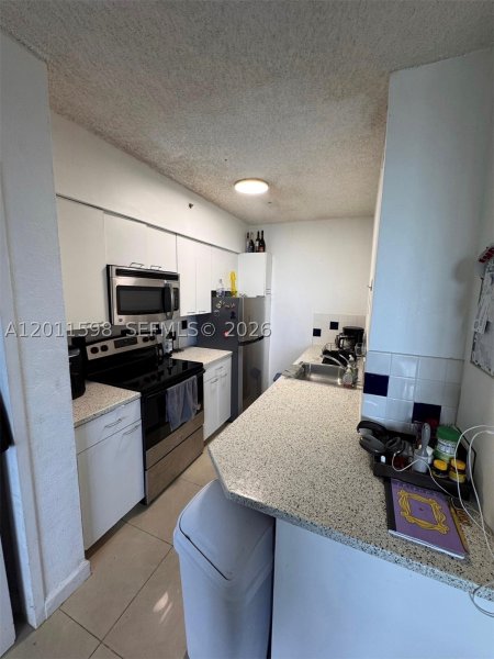 Apartment for rent at Flamingo 1576S
