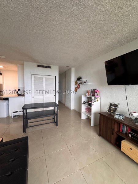 Apartment for rent at Flamingo 1576S