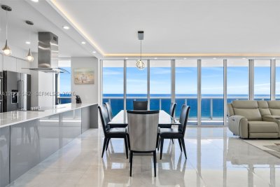 Aluguel de apartamento no Beach Club Two 1002