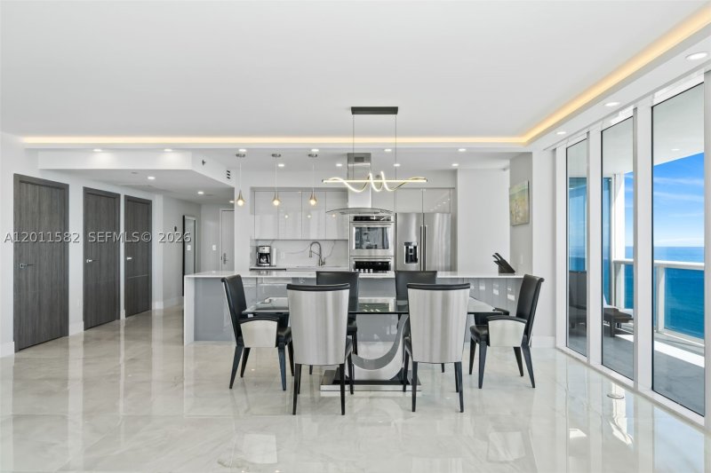 Alquiler de apartamento en Beach Club Two 1002