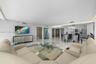 Aluguel de apartamento no Beach Club Two 1002
