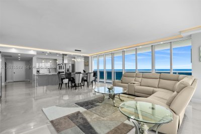 Aluguel de apartamento no Beach Club Two 1002