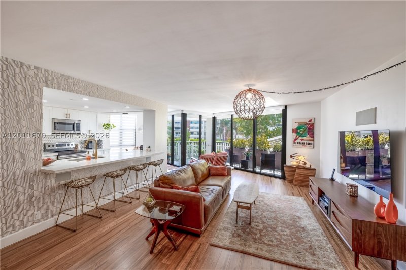 Condo for sale at Towers of Quayside 4 308
