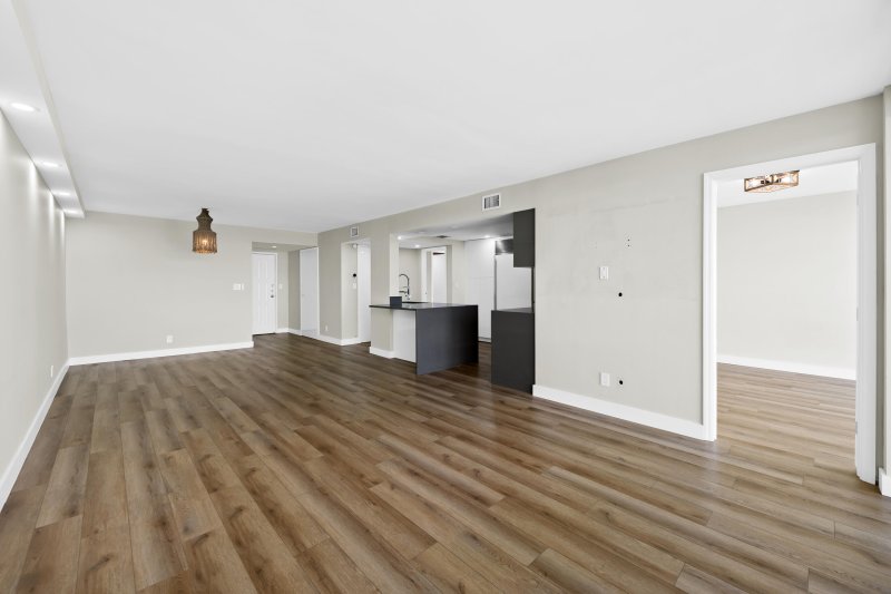 Condo for sale at Towers of Oceanview South 1029