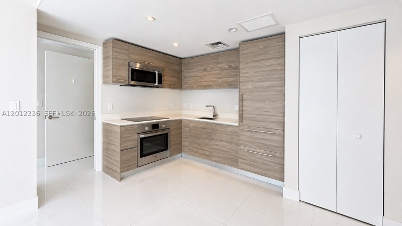 Apartment for rent at Dua Miami - SLS Brickell Condo 4507