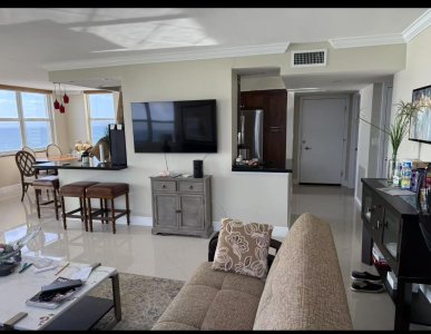 Comprar apartamento en Oxford Towers 1503