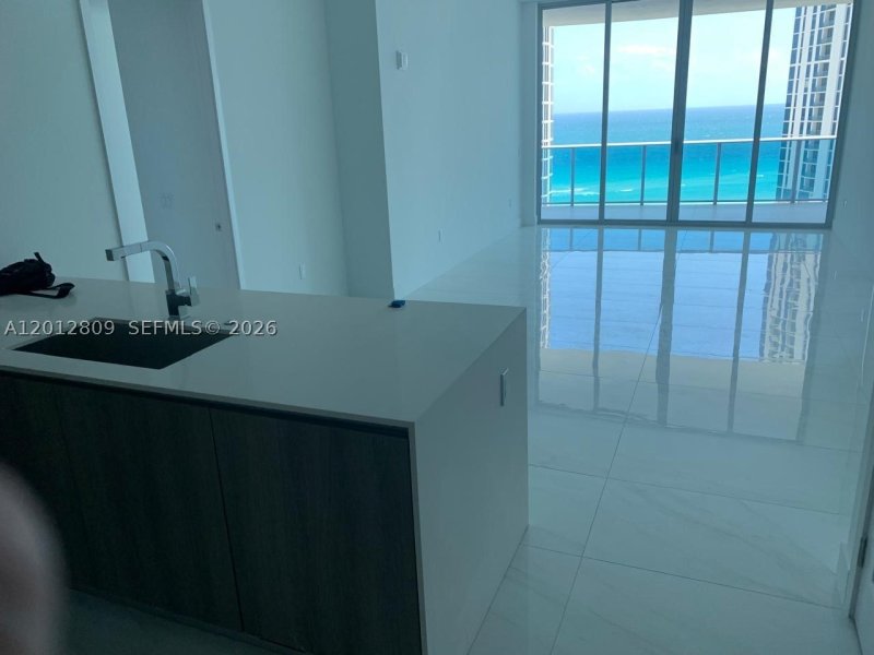 Alquiler de apartamento en Aurora 1204