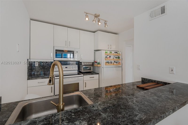 Alquiler de apartamento en Charter Club Condos 706