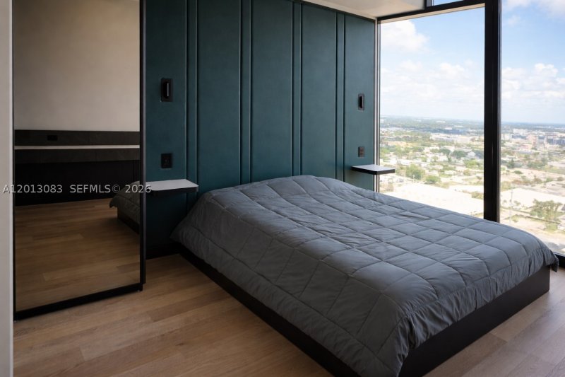 Condo for sale at E11EVEN Hotel & Residences 3403B