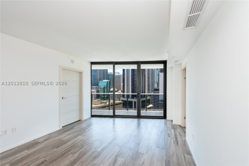 Comprar apartamento en SLS Lux Brickell 1602