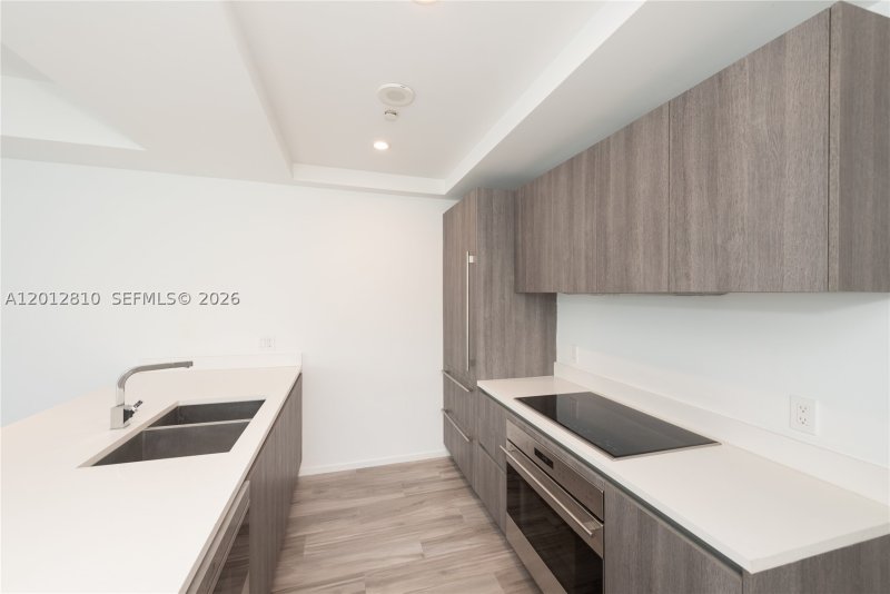 Comprar apartamento en SLS Lux Brickell 1602
