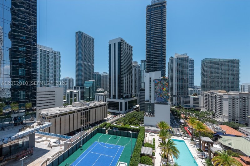 Comprar apartamento en SLS Lux Brickell 1602