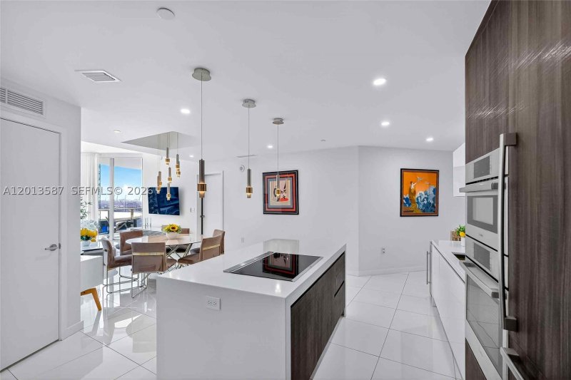 Alquiler de apartamento en Paramount Miami WorldCenter 1603