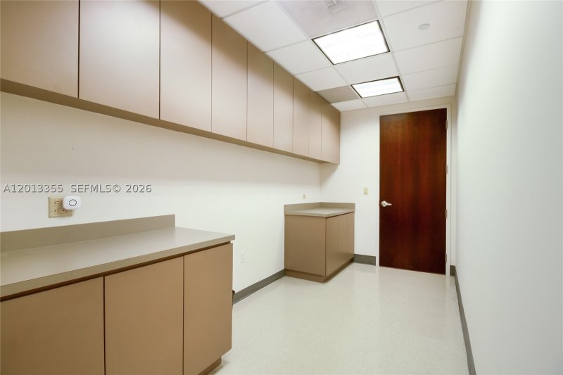 Comprar apartamento no The Club At Brickell Bay 505-B
