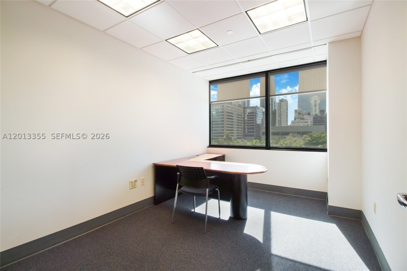 Comprar apartamento no The Club At Brickell Bay 505-B