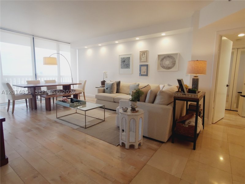 Apartment for rent at 2000 Williams Island 2703