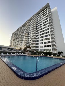 Aluguel de apartamento no Ocean Summit Apt 206