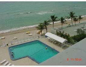 Aluguel de apartamento no Ocean Summit Apt 206